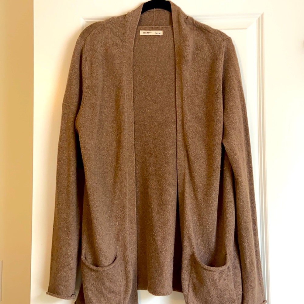 Old Navy brown sweater with pockets